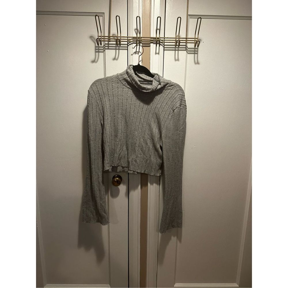 Shein Grey Turtleneck Knitted Long Sleeve Crop Sweater Large